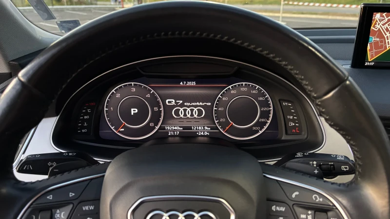 Audi Q7, снимка 6 - Автомобили и джипове - 50949137