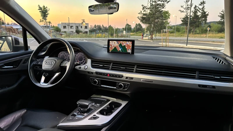 Audi Q7, снимка 5 - Автомобили и джипове - 50949137