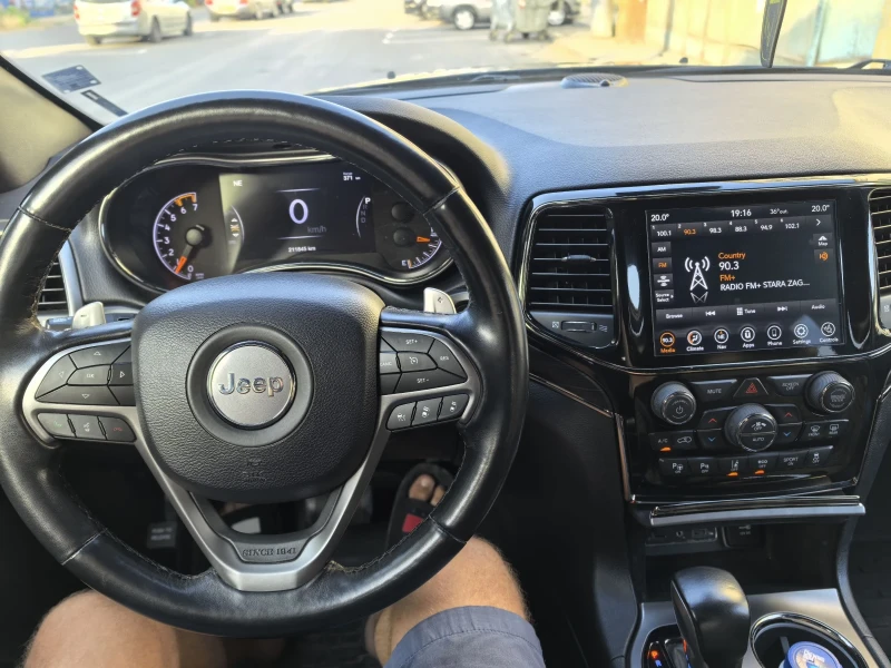 Jeep Grand cherokee 5.7 Hemi LIMITED X, снимка 10 - Автомобили и джипове - 51154502