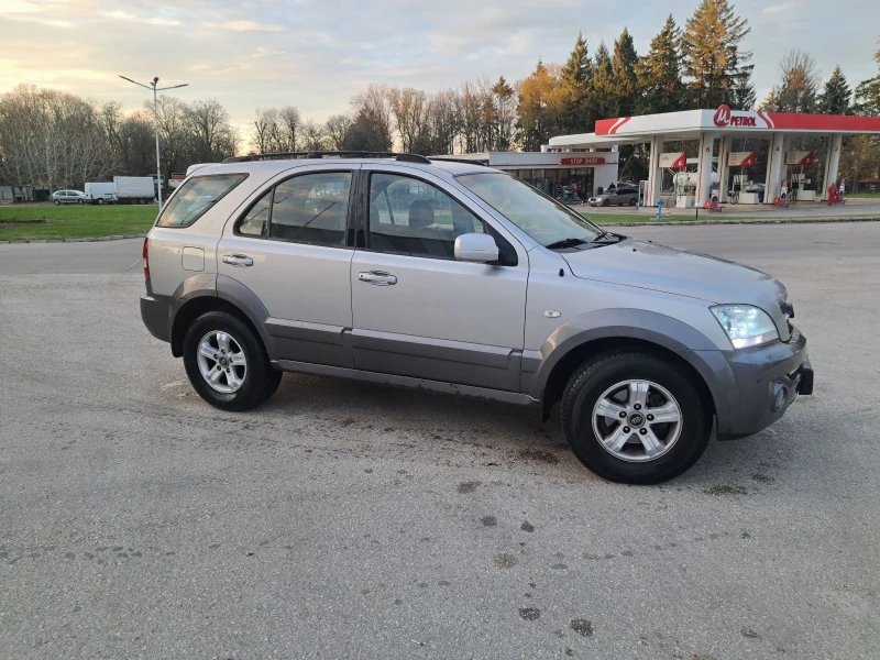 Kia Sorento, снимка 2 - Автомобили и джипове - 52744091
