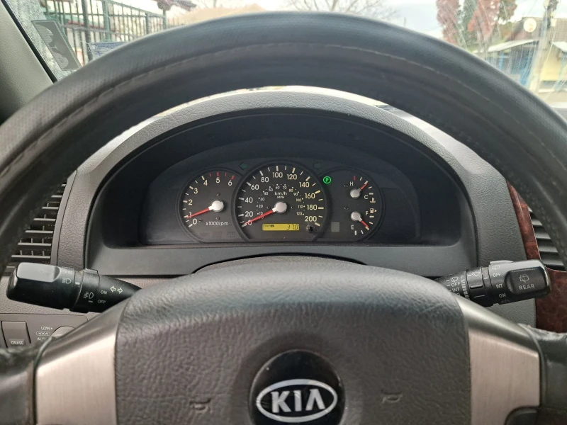 Kia Sorento, снимка 10 - Автомобили и джипове - 52744091