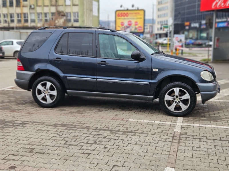 Mercedes-Benz ML 320, снимка 2 - Автомобили и джипове - 53295329