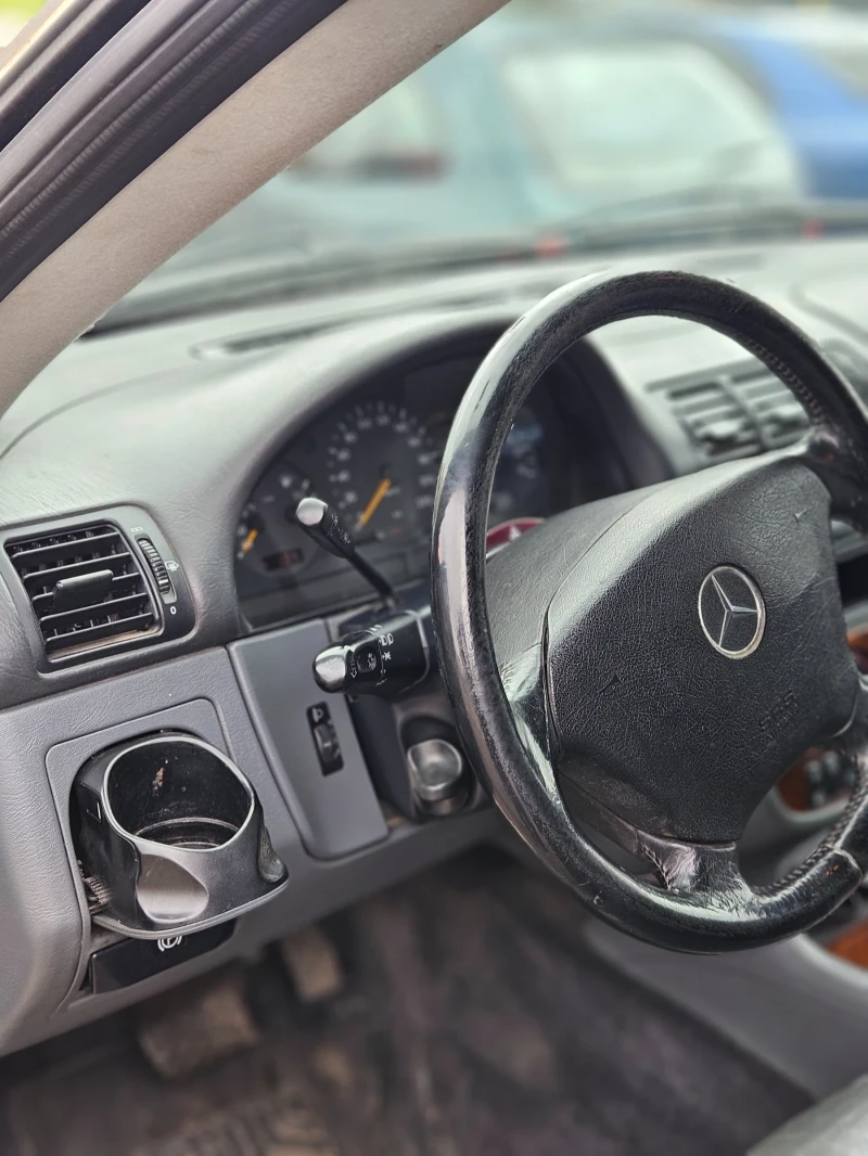 Mercedes-Benz ML 320, снимка 6 - Автомобили и джипове - 53295329