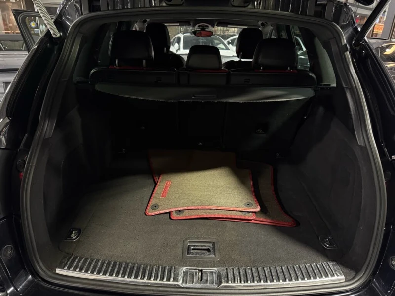 Porsche Macan Turbo * HeadUp * AвтоКредит* (ЦЕНА ДО БГ), снимка 12 - Автомобили и джипове - 53396949