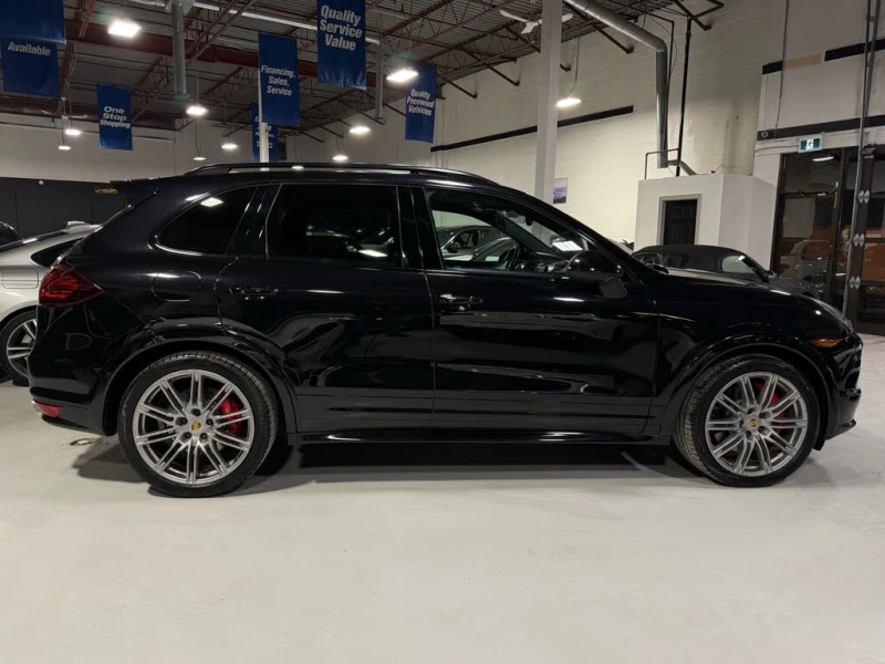 Porsche Macan Turbo * HeadUp * AвтоКредит* (ЦЕНА ДО БГ), снимка 3 - Автомобили и джипове - 53396949