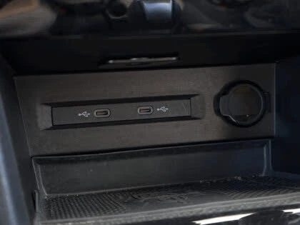 VW Taos Comfortline 4Motion* АвтоКредит* (Цена до БГ) , снимка 11 - Автомобили и джипове - 53957594