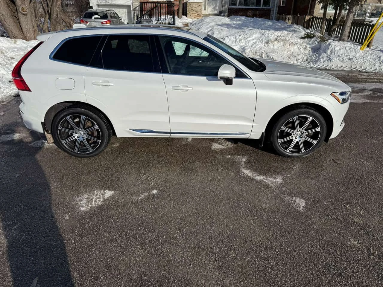 Volvo XC60 Inscription  CARFAX, снимка 3 - Автомобили и джипове - 54070471