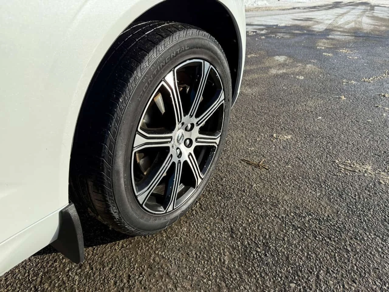 Volvo XC60 Inscription  CARFAX, снимка 7 - Автомобили и джипове - 54070471