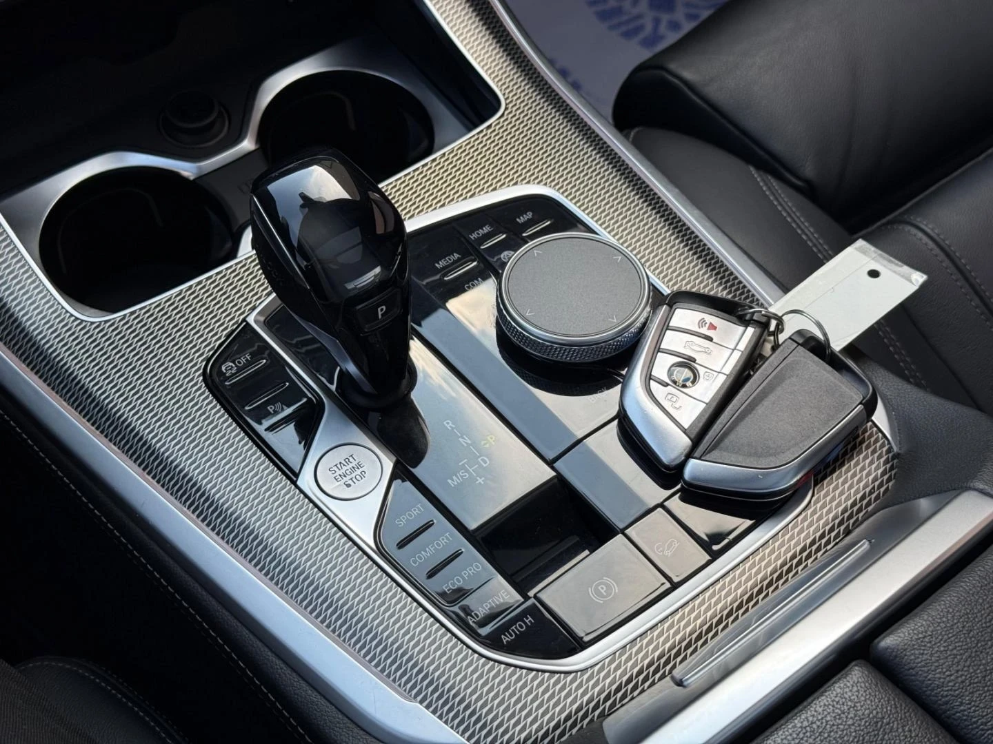 BMW X5 M-pkg* Soft-Close* HUD* Подгрев* Пано, снимка 11 - Автомобили и джипове - 54121482