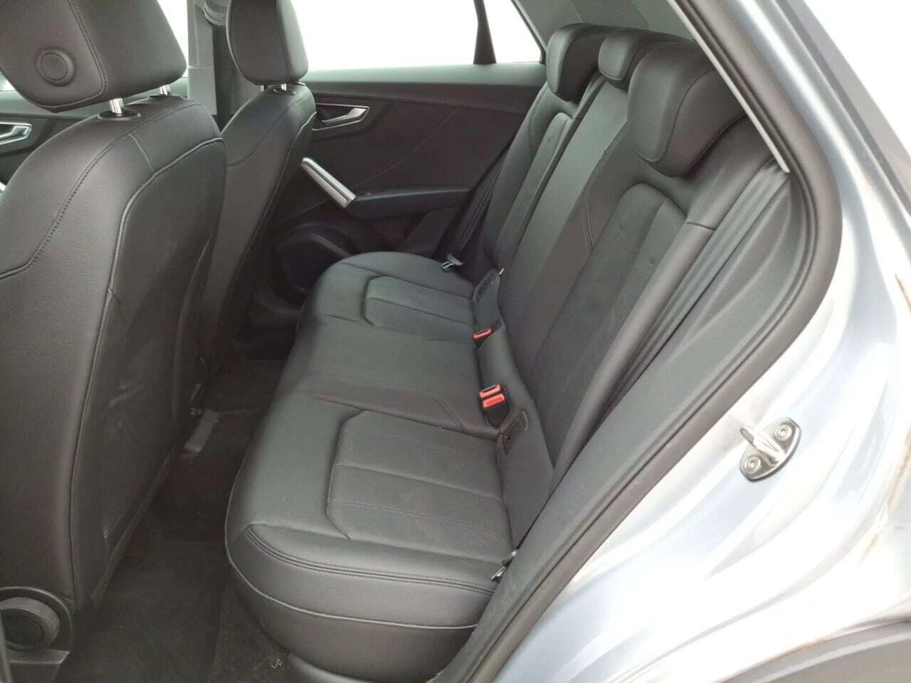 Audi Q2 30 TDI Attraction, снимка 6 - Автомобили и джипове - 55088954