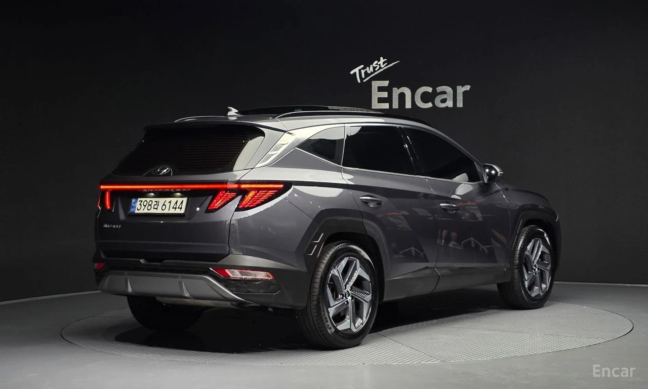 Hyundai Tucson * КРАЙНА ЦЕНА ДО БЪЛГАРИЯ * АВТОКРЕДИТ, снимка 2 - Автомобили и джипове - 55542129