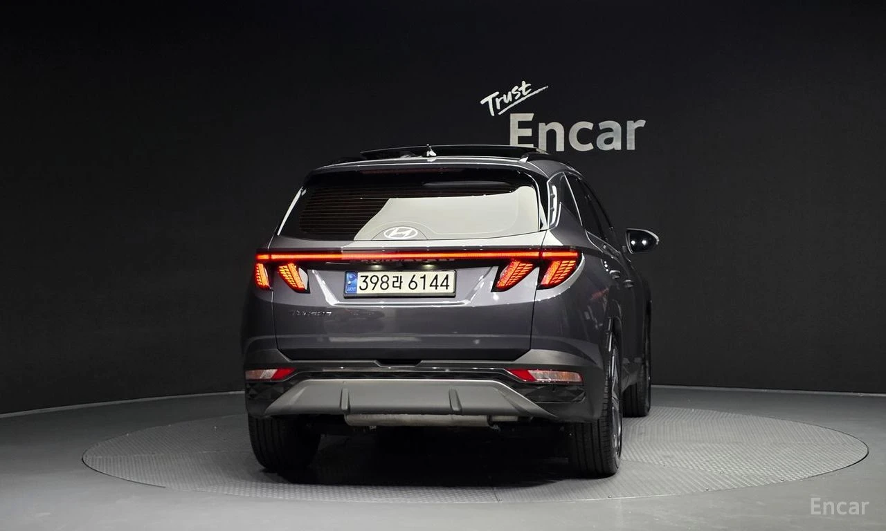 Hyundai Tucson * КРАЙНА ЦЕНА ДО БЪЛГАРИЯ * АВТОКРЕДИТ, снимка 4 - Автомобили и джипове - 55542129