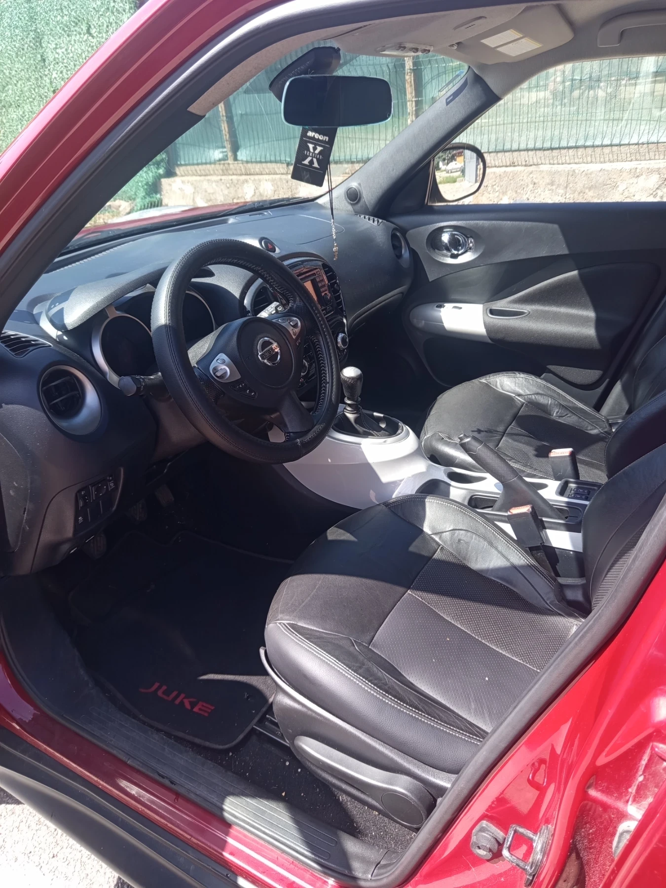 Nissan Juke, снимка 6 - Автомобили и джипове - 55891848