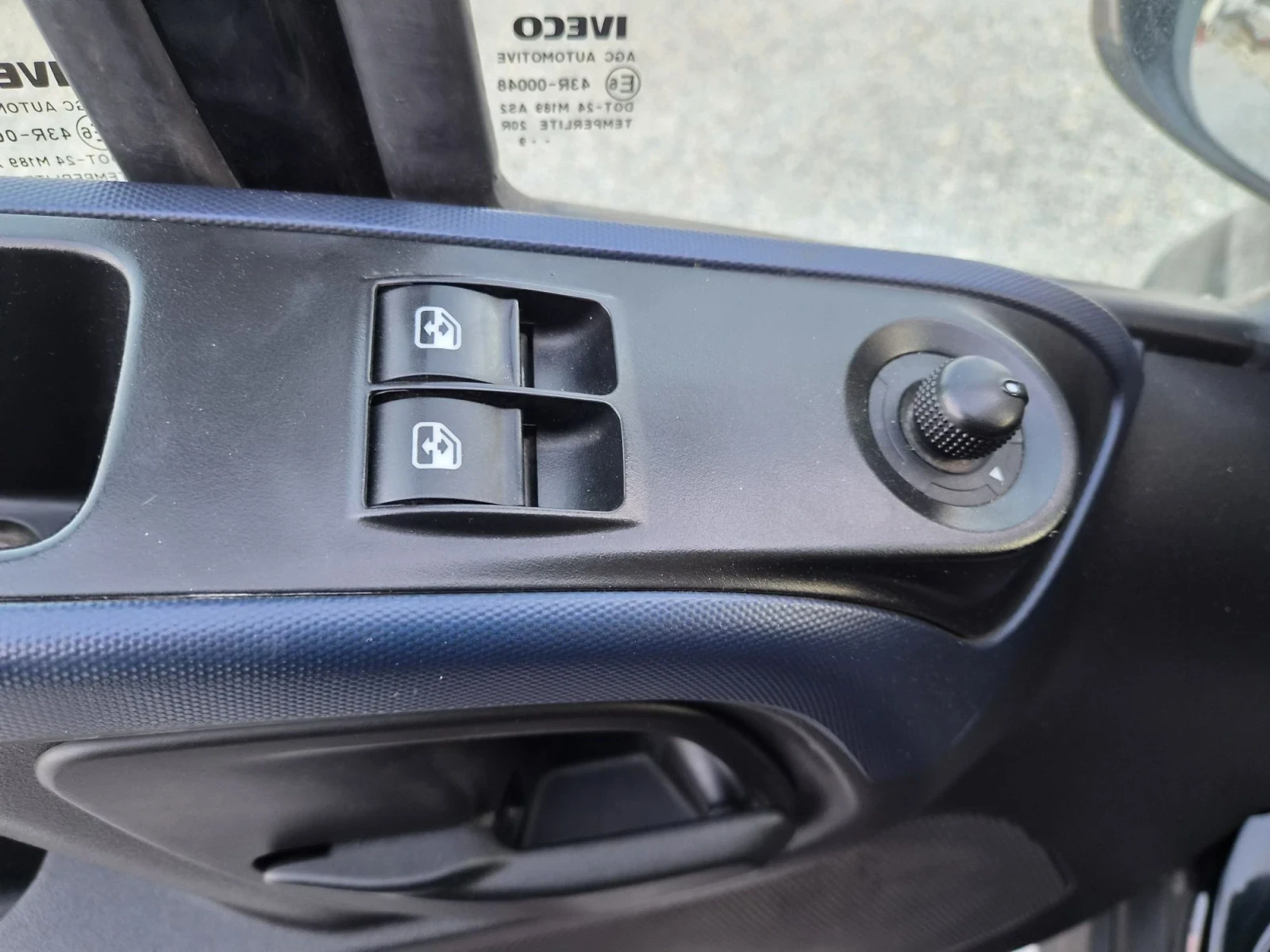 Iveco Daily 35 - 210 * Макси * Клима * Автомат * Две врати стр, снимка 12 - Бусове и автобуси - 55905352