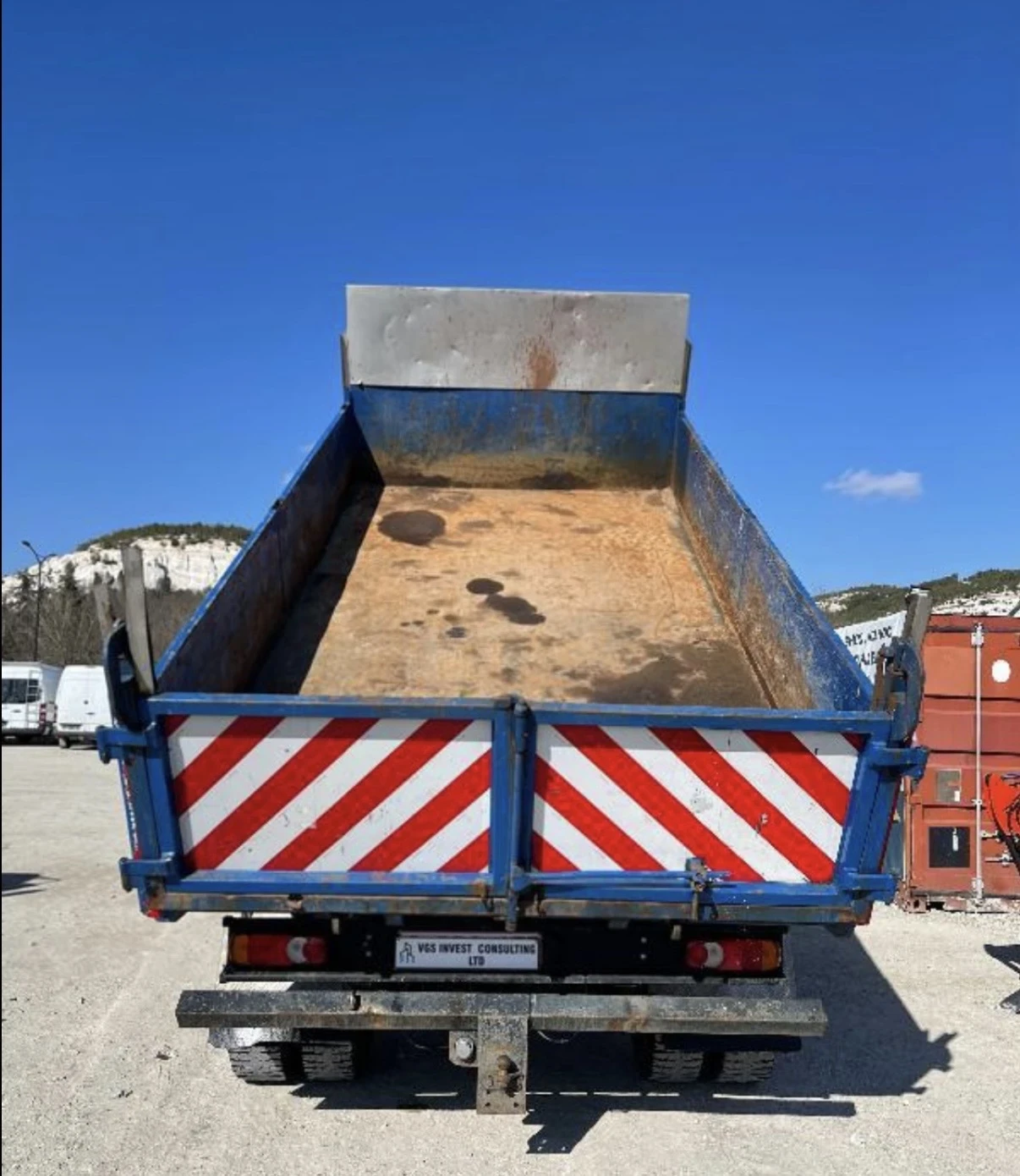 Nissan Atleon  - изображение 5