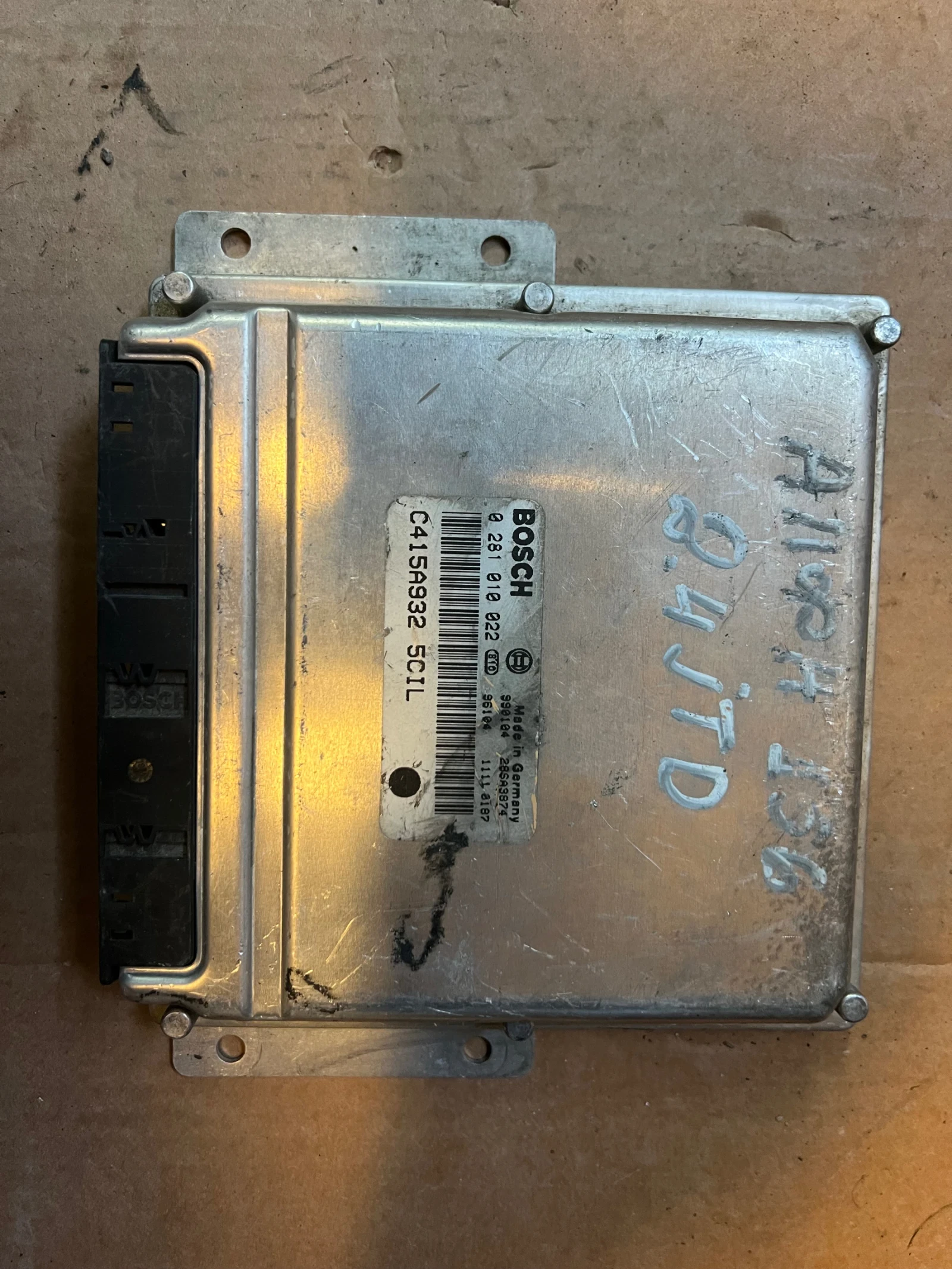 0281010022 �������� ��������  ALFA 156 0 281 010 022 | Mobile.bg � ����������� 1