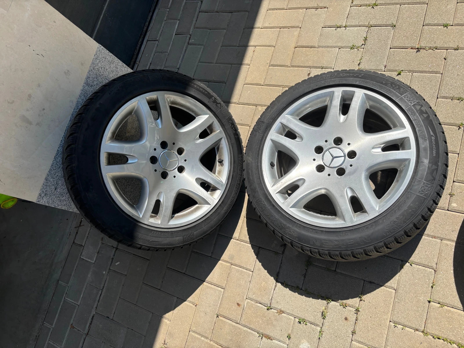 Гуми с джанти Nexen 245/45R17, снимка 2 - Гуми и джанти - 56070454