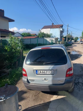 Renault Scenic 2.0 LPG Без Прехвърляне , снимка 2