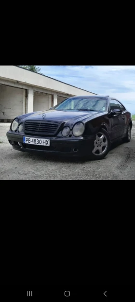     Mercedes-Benz CLK 320