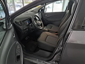 Renault Zoe E-Tech Iconic 52kWh CCS - 19500 € / 38138.68 лв. - 79516078 7