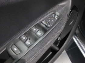 Renault Zoe E-Tech Iconic 52kWh CCS - 19500 € / 38138.68 лв. - 79516078 10