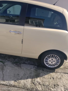 Lancia Ypsilon, снимка 4 - Автомобили и джипове - 53683392
