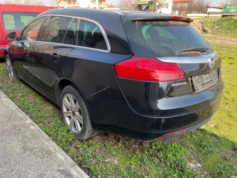 Opel Insignia, снимка 10 - Автомобили и джипове - 44508431