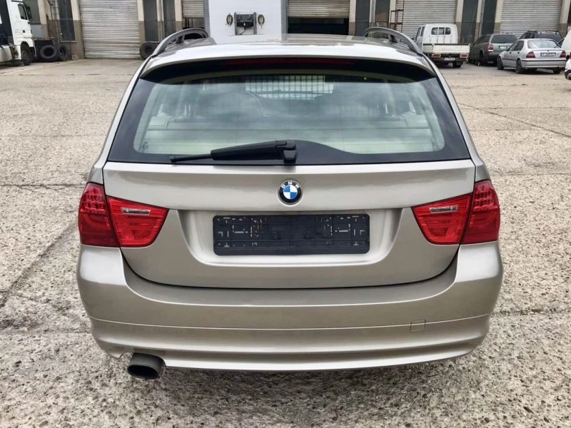 BMW 320 D ФЕЙСЛИФТ, снимка 6 - Автомобили и джипове - 46748956