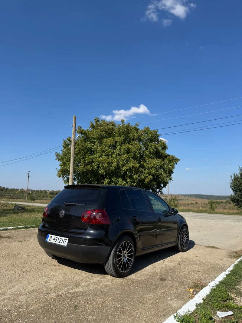 VW Golf 2.0 TDI, снимка 4 - Автомобили и джипове - 47386003