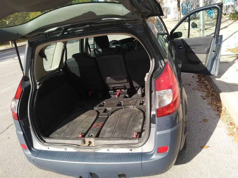 Renault Scenic II, снимка 2 - Автомобили и джипове - 49371316