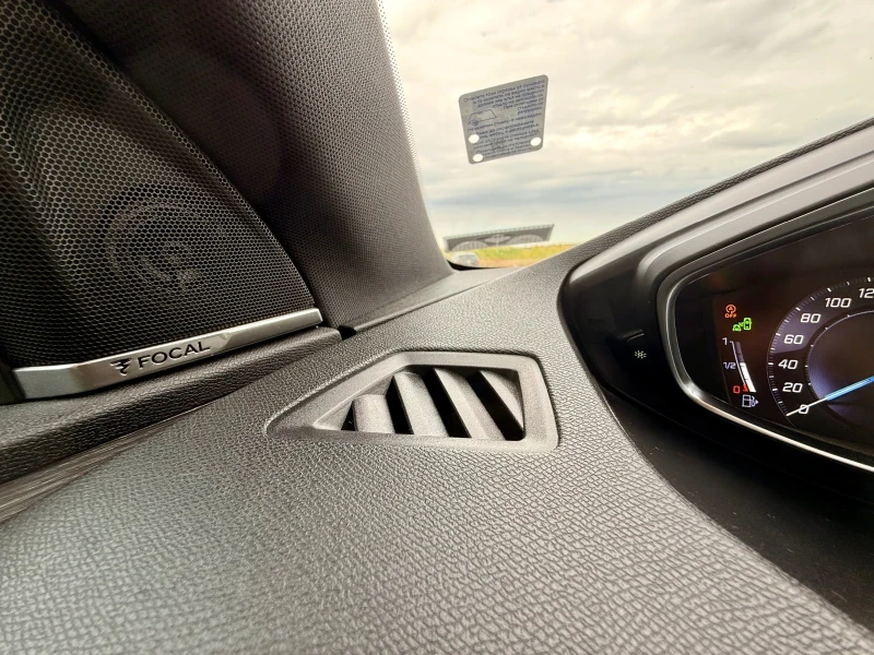 Peugeot 3008 GT, снимка 15 - Автомобили и джипове - 51968983