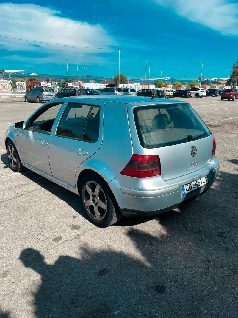 VW Golf, снимка 6 - Автомобили и джипове - 52381942
