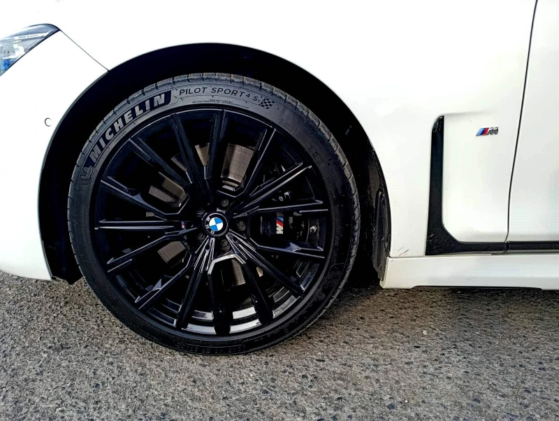 BMW 750 Li XDrive MPaket, снимка 8 - Автомобили и джипове - 52617019