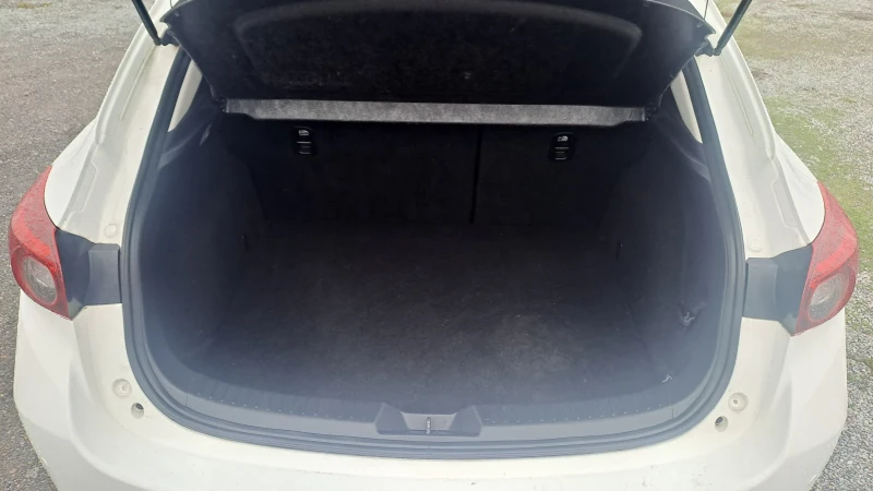 Mazda 3 2.2d 16v 150kc.evro6, снимка 12 - Автомобили и джипове - 52676566