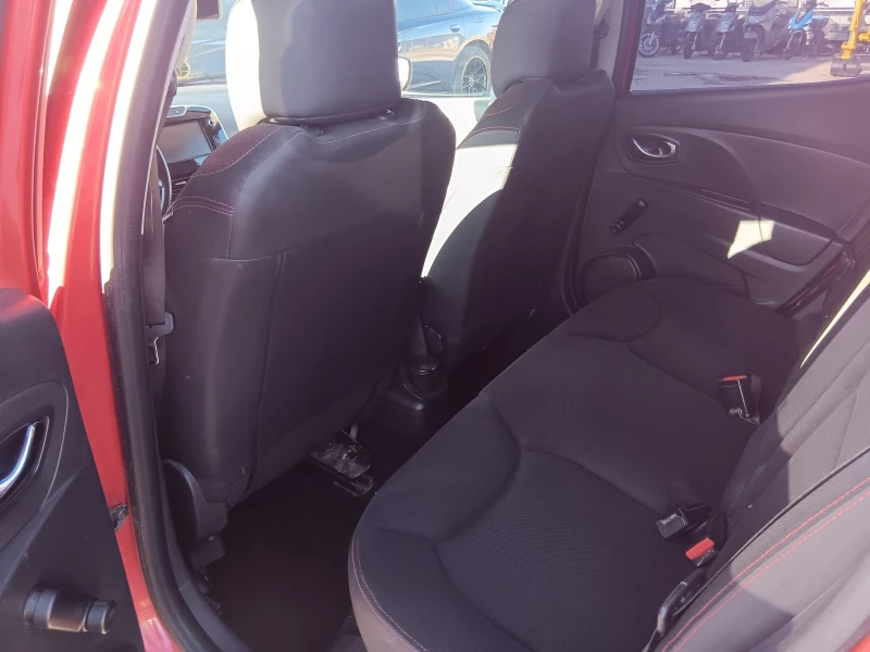 Renault Clio 0.9 Tci 120 ЛИЗИНГ , снимка 8 - Автомобили и джипове - 52773399