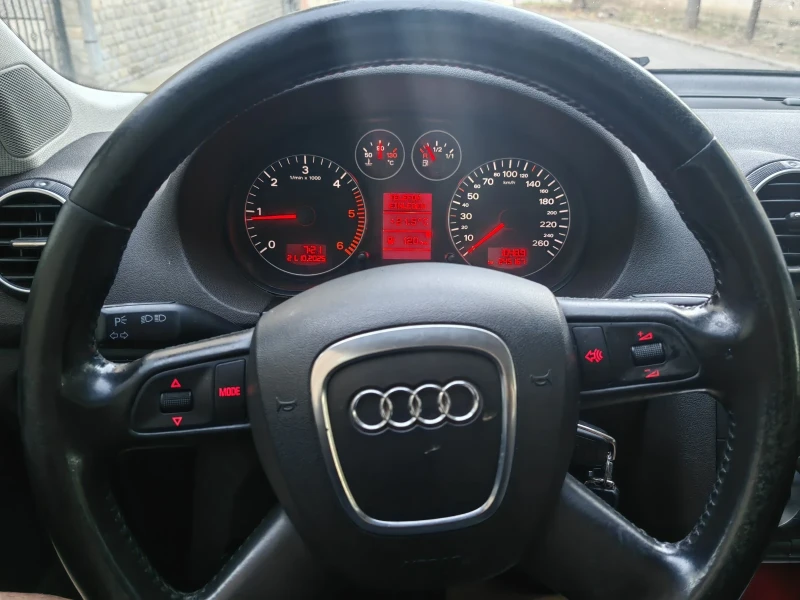 Audi A3 2.0TDI* Quattro* Sportback, снимка 9 - Автомобили и джипове - 53086955