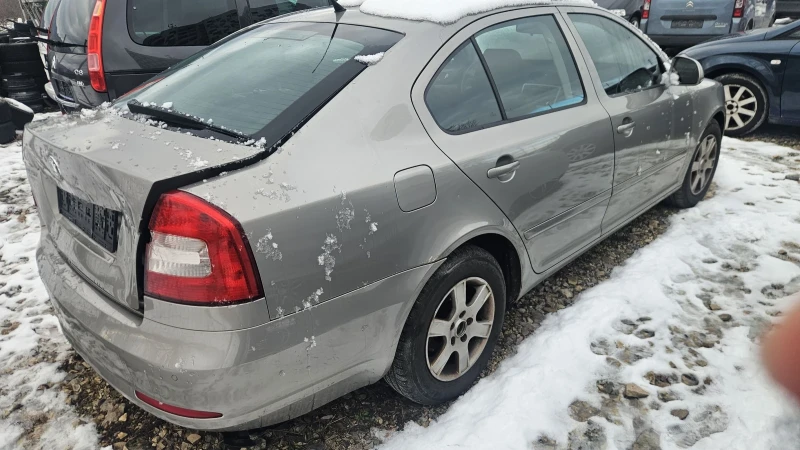 Skoda Octavia 1.9tdi.105ks.k?imatronik, снимка 11 - Автомобили и джипове - 53095789
