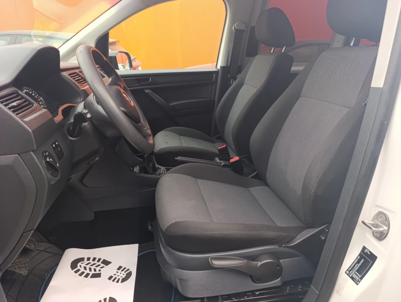 VW Caddy 1.4 TSI 130к.с., снимка 7 - Автомобили и джипове - 53180817