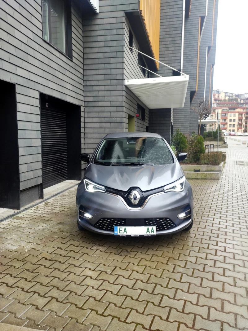 Renault Zoe E-Tech Iconic 52kWh CCS, снимка 2 - Автомобили и джипове - 53520270