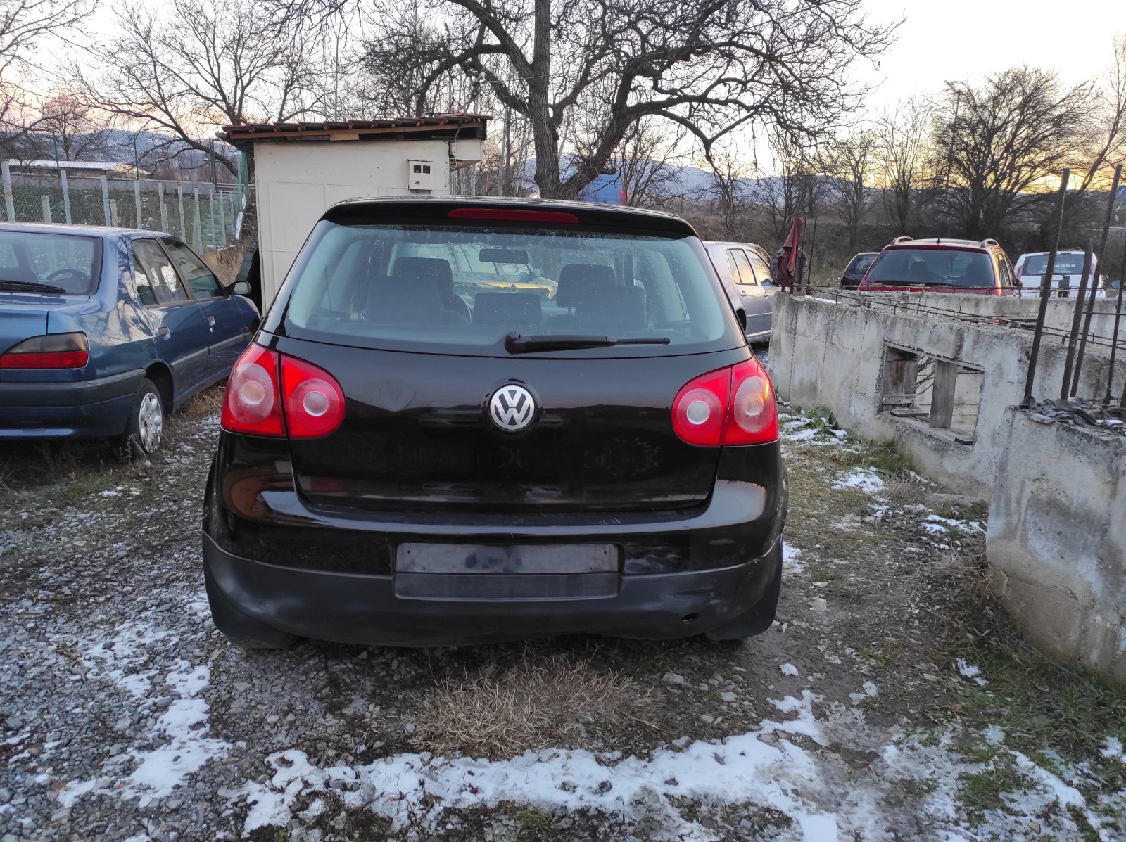 VW Golf 1.4 I/Климатик  - изображение 7