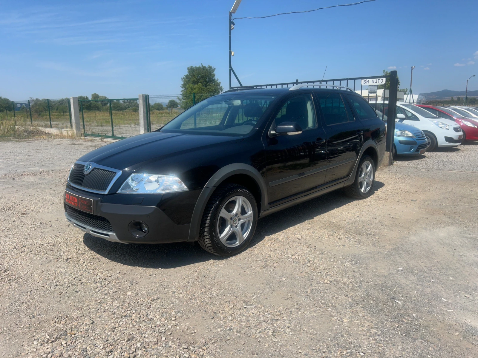 Skoda Octavia Scout 4х4 2.0 FSI , КОЖА, ПОДГРЕВ - изображение 3