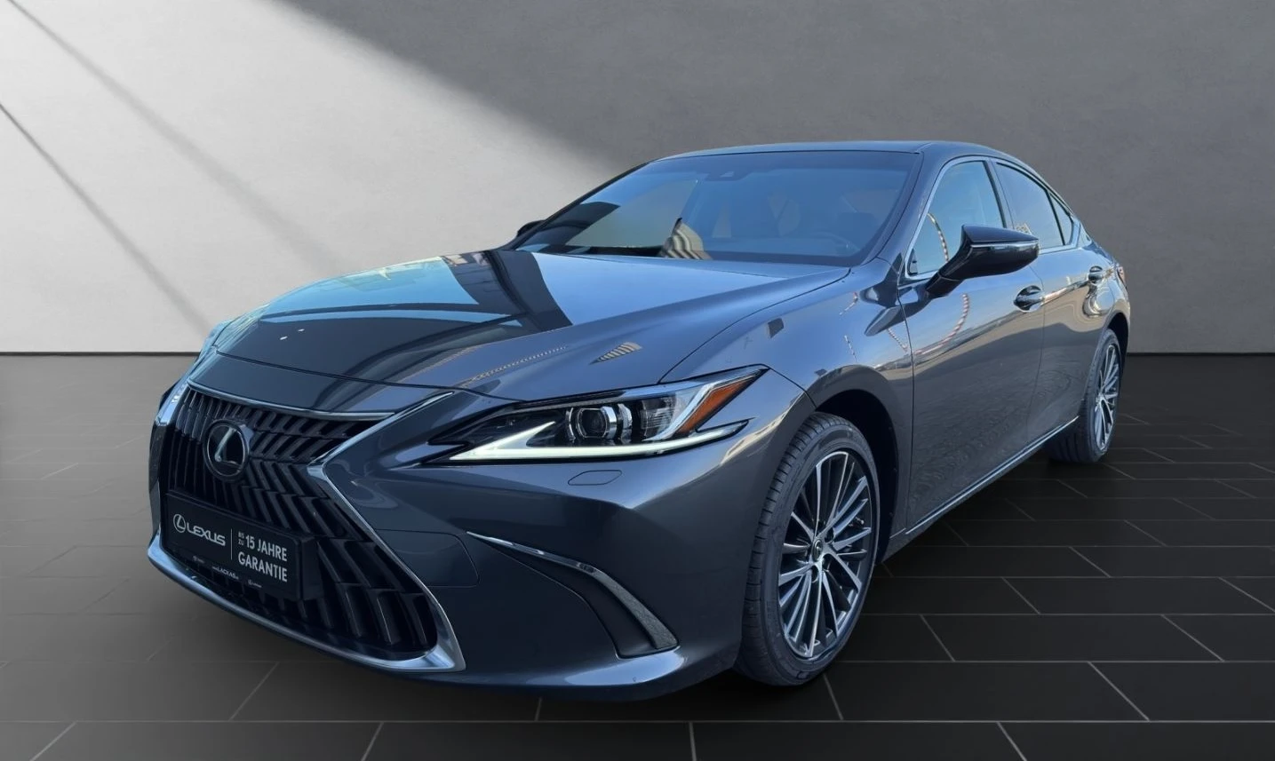 Lexus ES 300 h Hybrid FWD Нов автомобил! - изображение 3