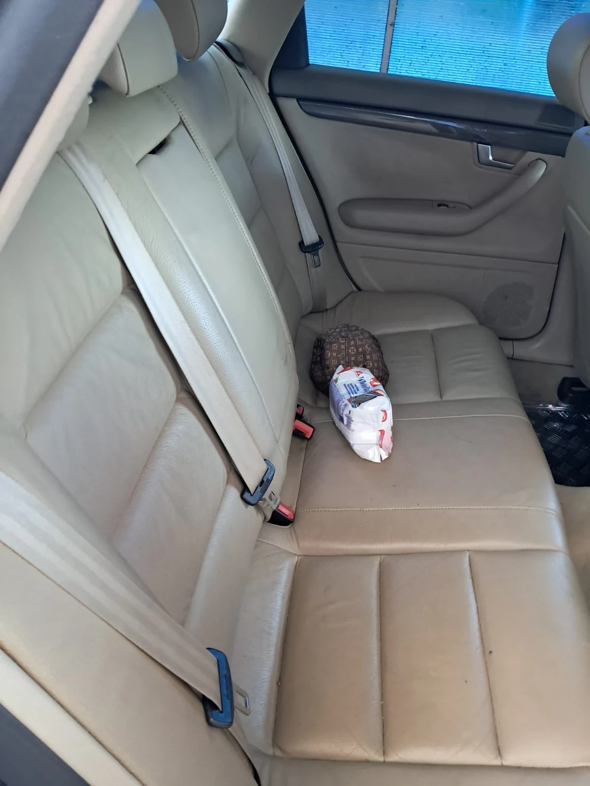 Audi A4 2.5 tdi 163  - изображение 10