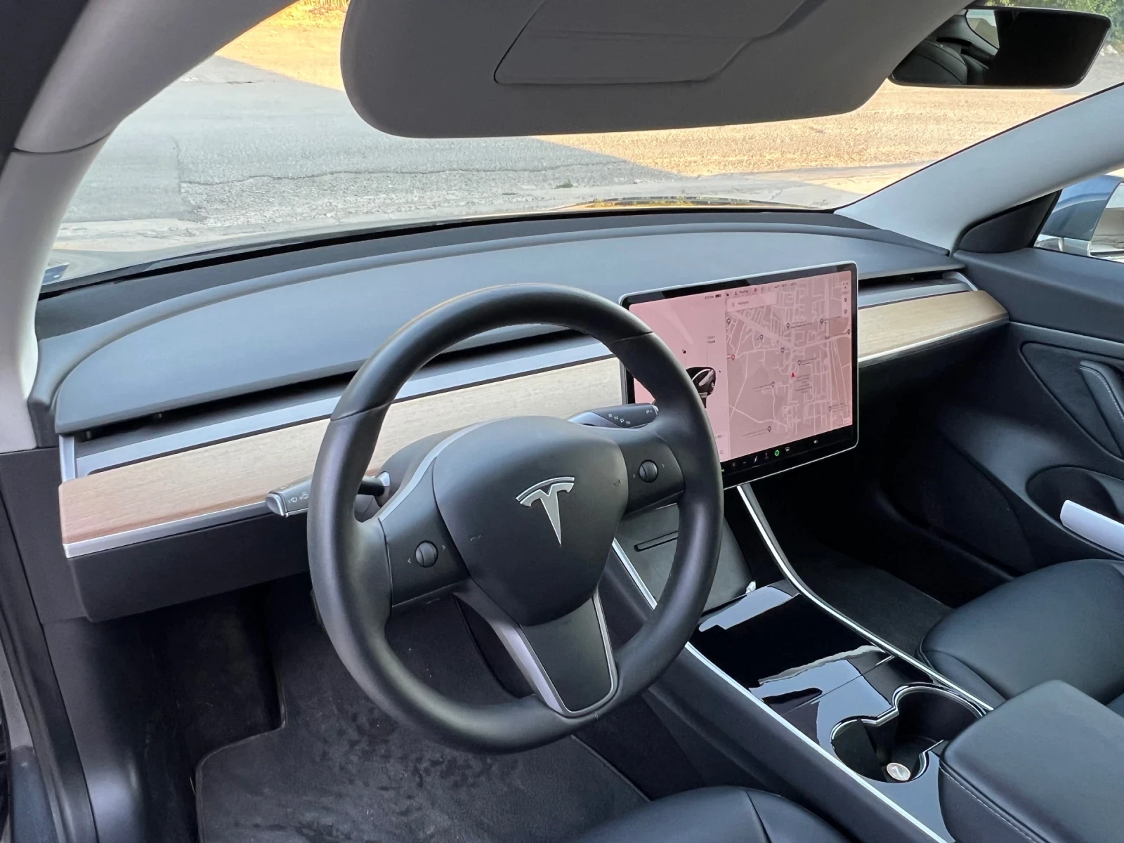 Tesla Model 3  - изображение 7