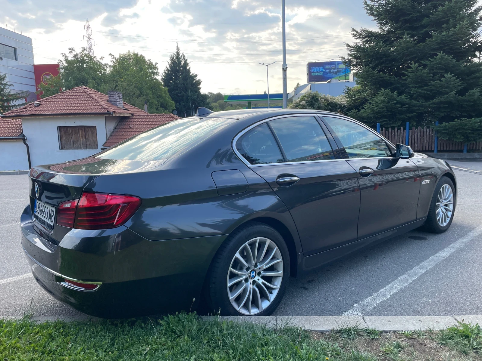 BMW 530 F10 LCI - изображение 4