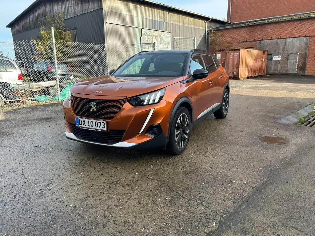 Peugeot 2008 e-Allure - изображение 3