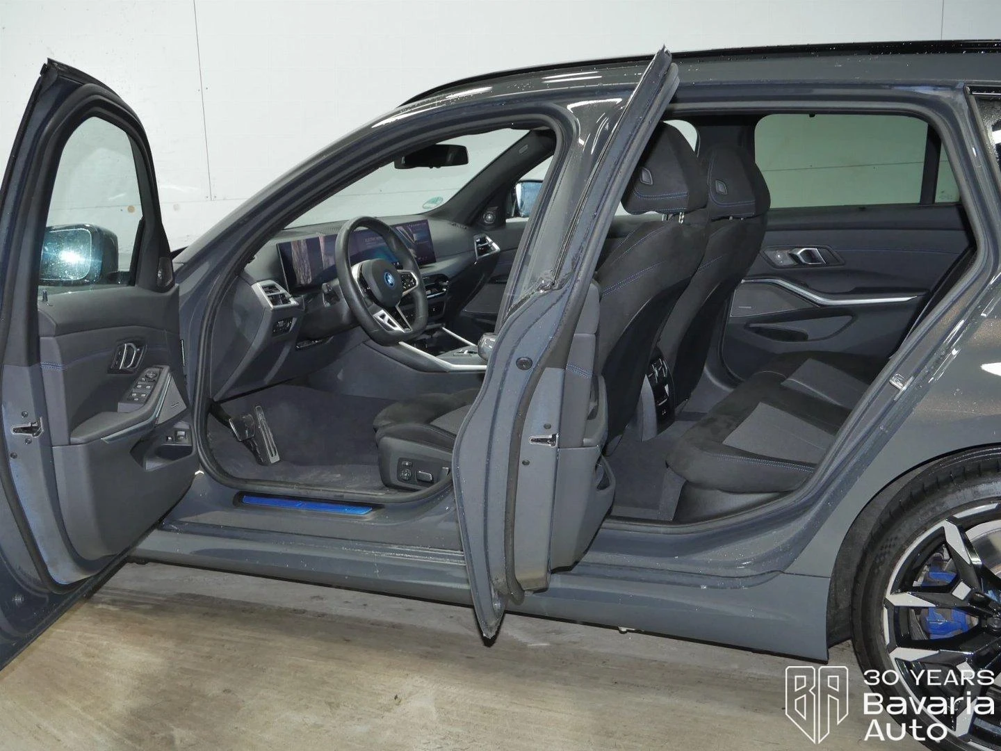 BMW 330 e Touring M Sport Paket Sportautomatic | Mobile.bg   5