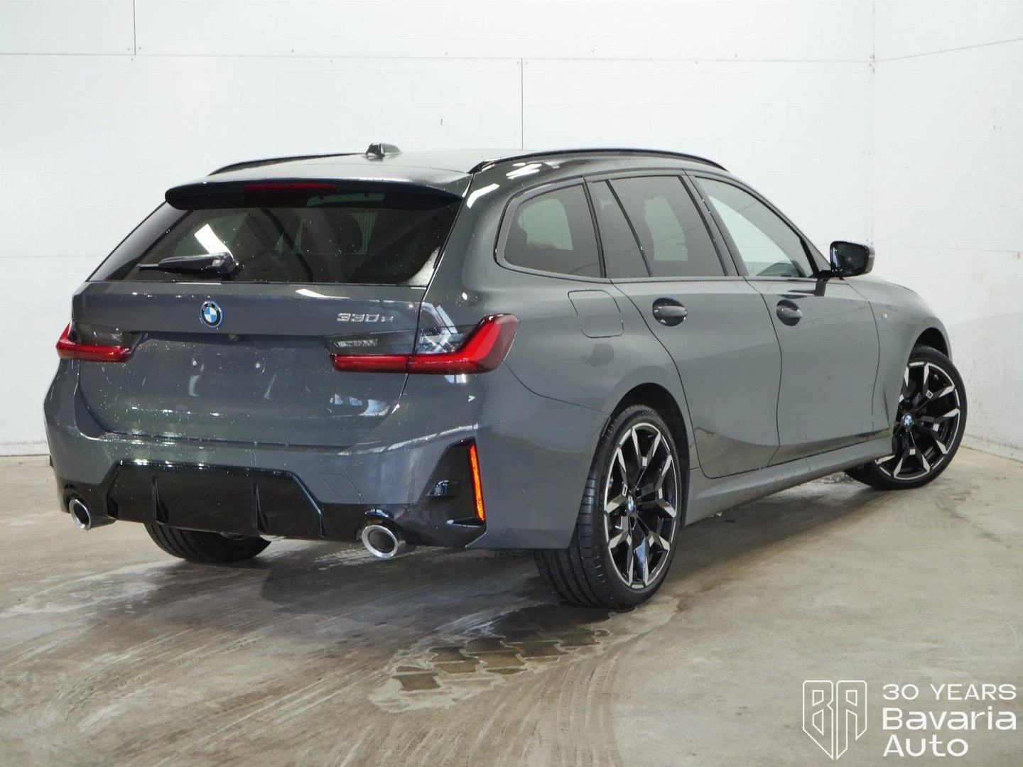 BMW 330 e Touring M Sport Paket Sportautomatic | Mobile.bg   3