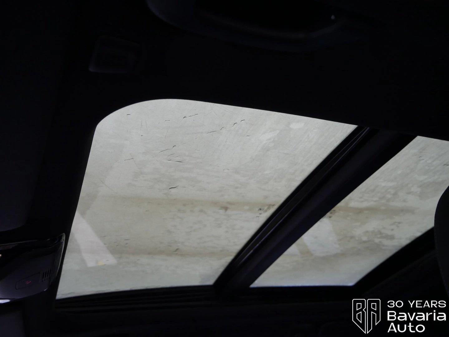 BMW 330 e Touring M Sport Paket Sportautomatic | Mobile.bg   9