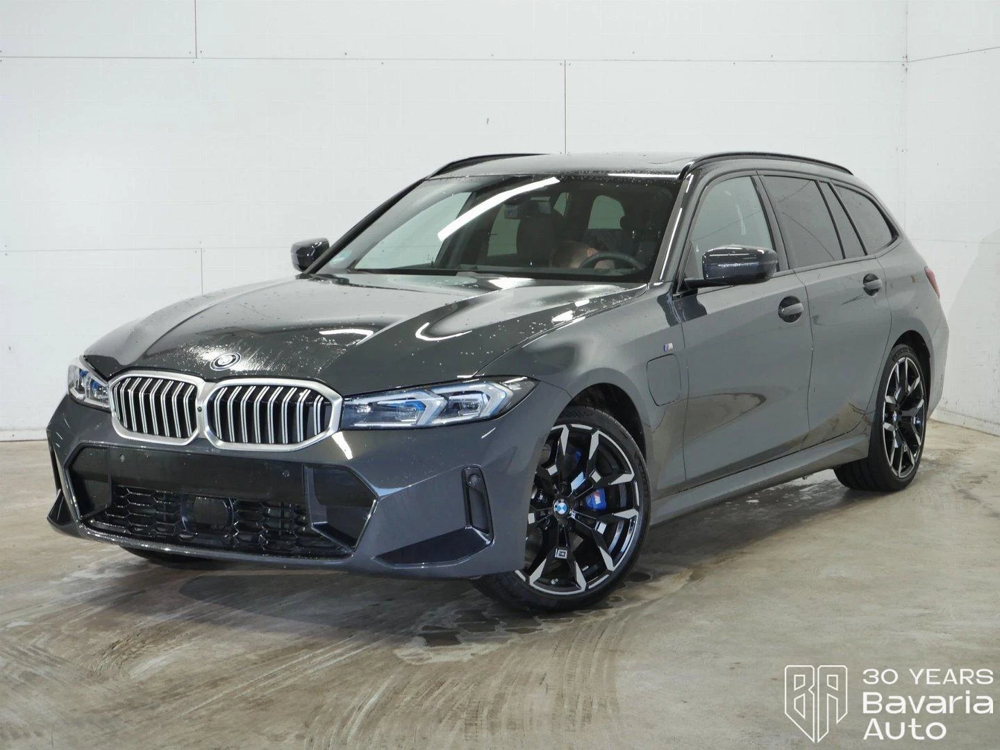 BMW 330 e Touring M Sport Paket Sportautomatic | Mobile.bg   1
